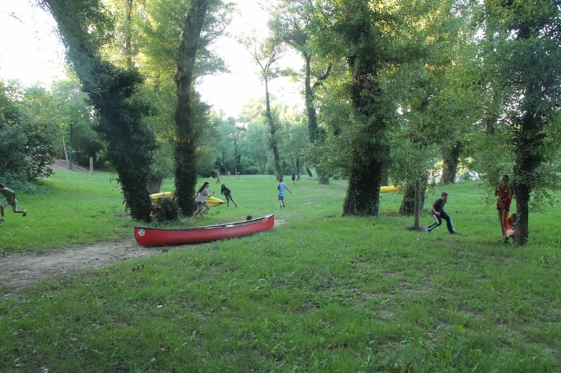 Village Camps International Summer Camp Ard&egrave;che, France 2019-07-26 https://www.villagecamps.com/journals_admin/images/924-11-16-07-2014 (800x533) (187).jpg